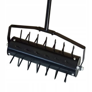 MANUELLE RASENBELÜFTUNGSTROMMEL MIT SPIKES MIT SCHAFT