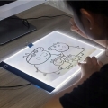 TABLET GRAFICZNY A4 PODKŁADKA PODŚWIETLANA DO RYSOWANIA KOPIOWANIA LED