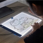 TABLET GRAFICZNY A4 PODKŁADKA PODŚWIETLANA DO RYSOWANIA KOPIOWANIA LED