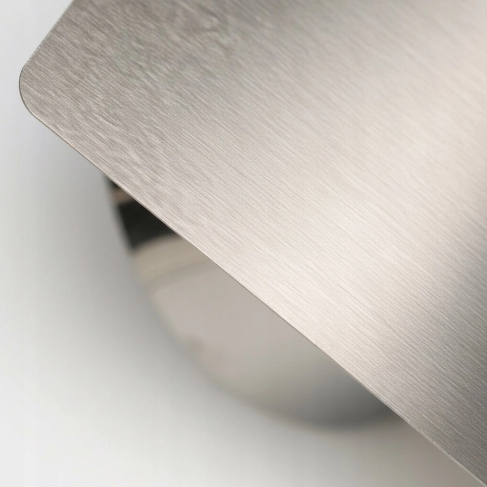 KRATKA WENTYLACYJNA NIERDZEWNA WYPUKŁA 170 x 150 mm FI 100 mm INOX Z SIATKĄ