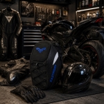 PLECAK MOTOCYKLOWY TORBA NA KASK SIEDZENIE WODOODPORNY POKROWIEC SAKWA 45L