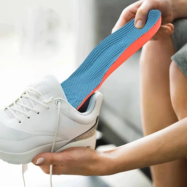 SPORTOWE WKŁADKI DO BUTÓW AMORTYZUJĄCE ORTOPEDYCZNE Z PAMIĘCIĄ 43-45