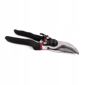 GESCHMIEDETE HECKENSCHERE ZUM SCHNEIDEN