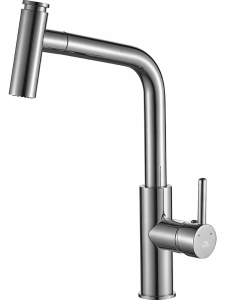 BATTERIESPÜLE STEHEN MIT AUSPUFF. AUSLAUF-TORO