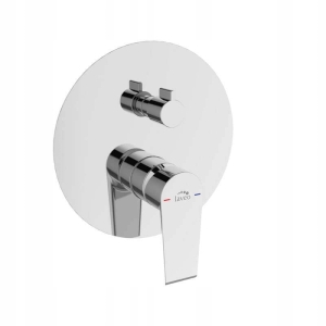 DUSCHE BATTERIE. BÜNDIG MIT SCHALTER-LARGO