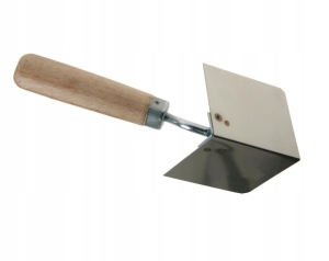 SZTUKATORSKA TURMWINKEL 80X60X60MM INNEN HOLZ